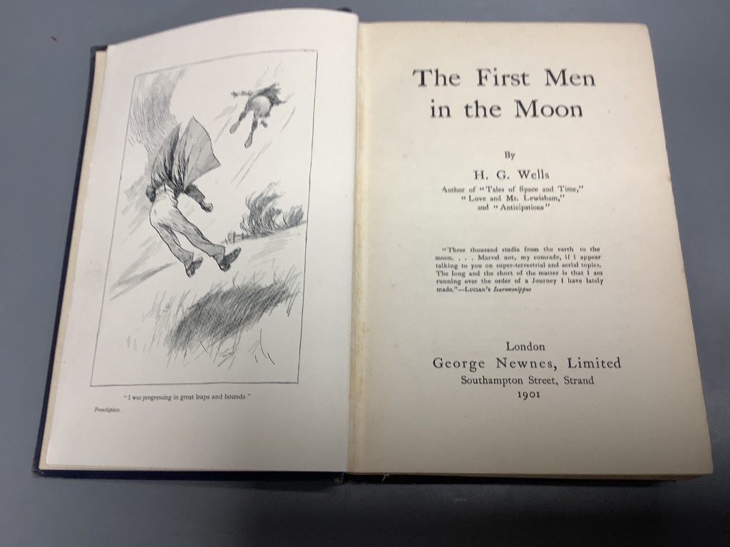 Wells, H.G. – The First Men in the Moon, 1st edition (another copy), 12 plates